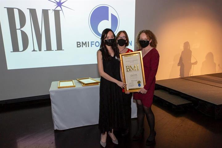 Koh Cheng Jin receiving the 2022 70th annual BMI Student Composer Awards